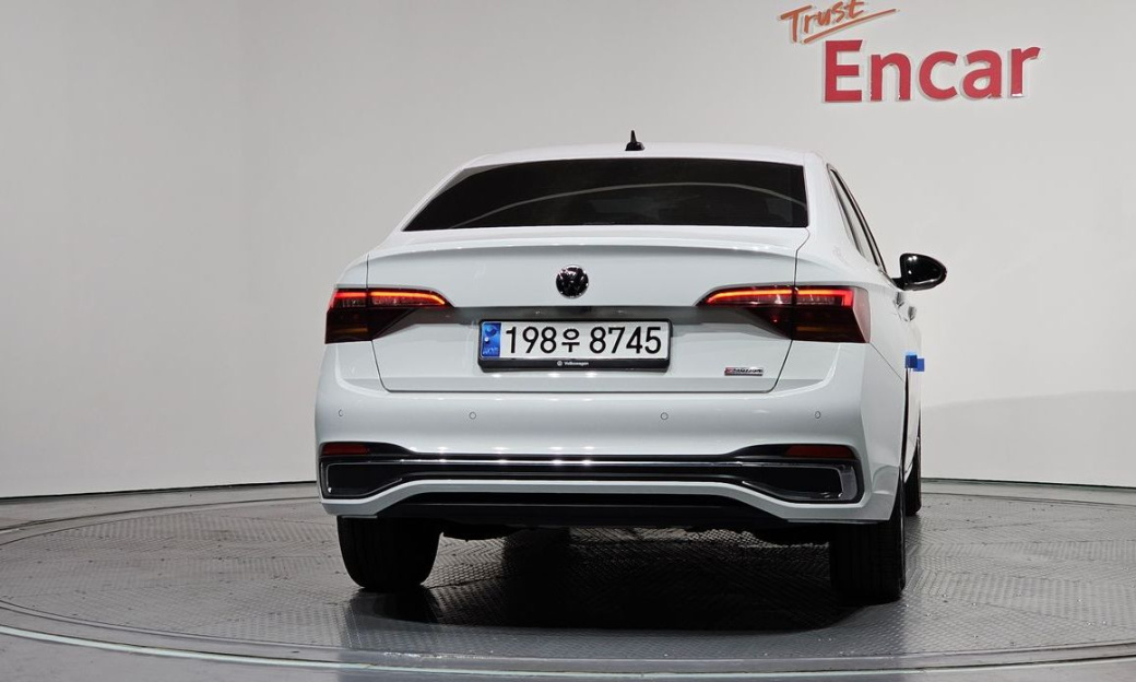 Volkswagen Jetta 1.5 TSI Prestige, 2023