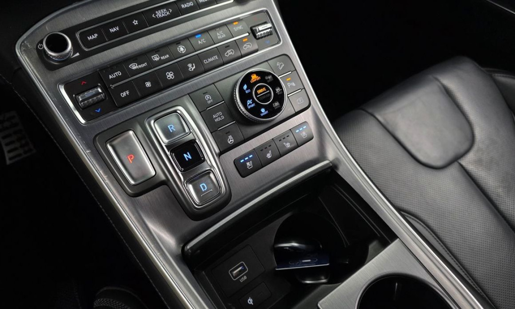 Hyundai Santafe Diesel 2.2 4WD, 2023