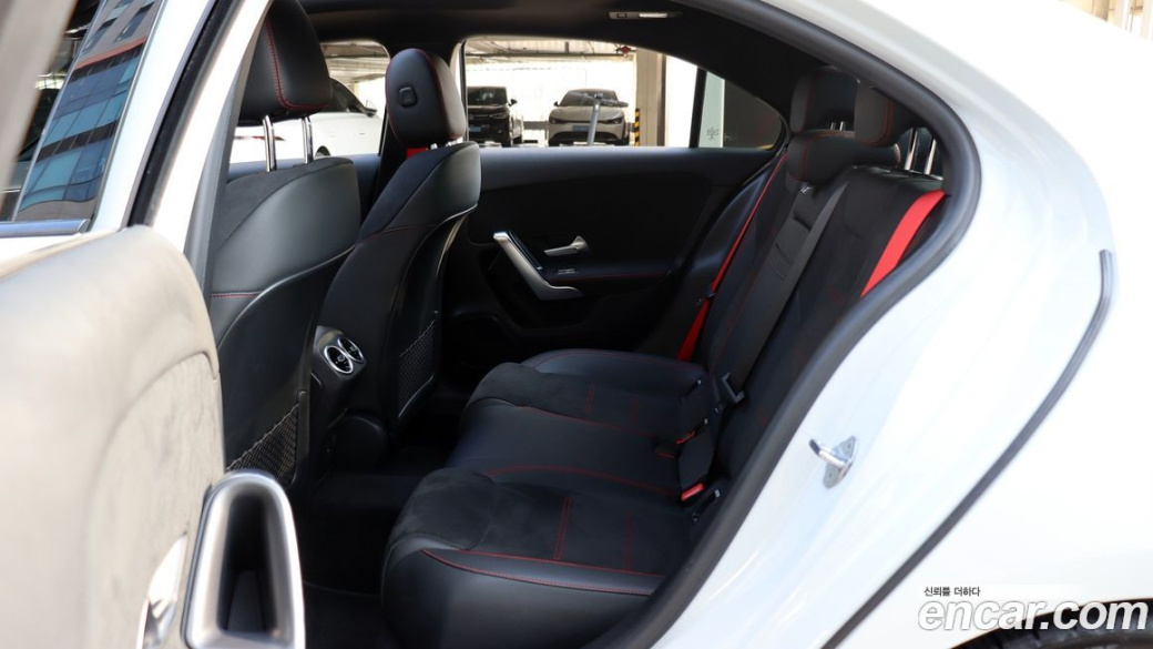 Mercedes-Benz A-Class AMG A35 4MATIC Sedan, 2023