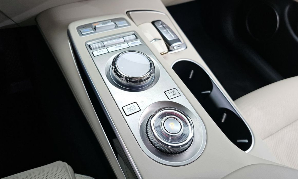 Genesis GV70 2.5T Gasoline AWD, 2024