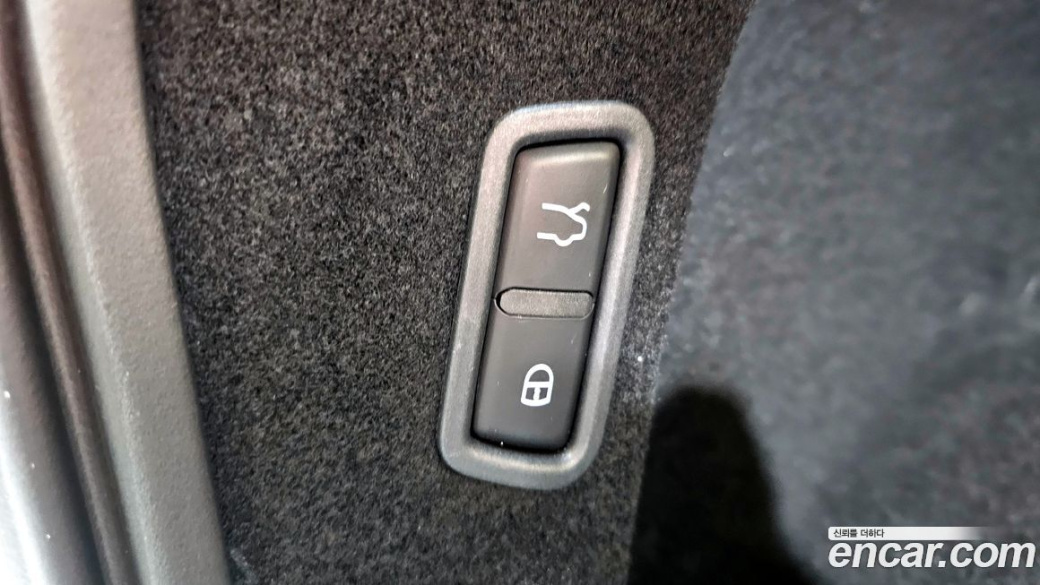 Maserati Levante 3.0 AWD Modena, 2022