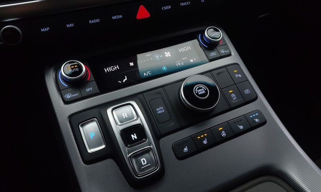 Hyundai Palisade Diesel 2.2 2WD, 2024