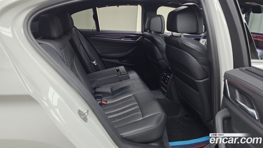 BMW 5-Series 520i M Sport, 2023