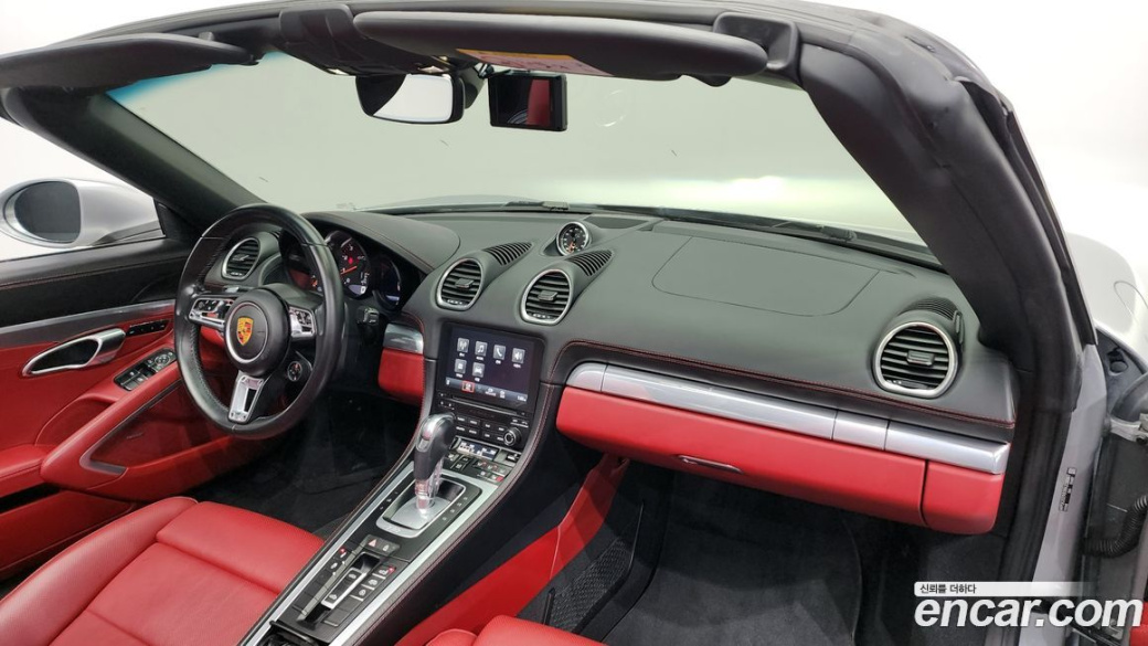 Porsche 718 4.0 GTS, 2024