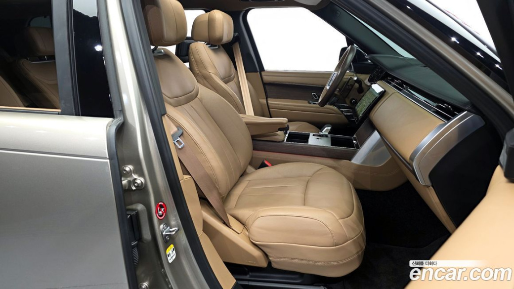 Land Rover Range Rover D350 Autobiography Long Wheel Base, 2024