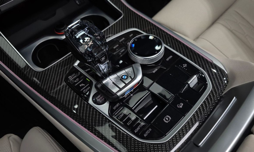BMW X5 M50i, 2023