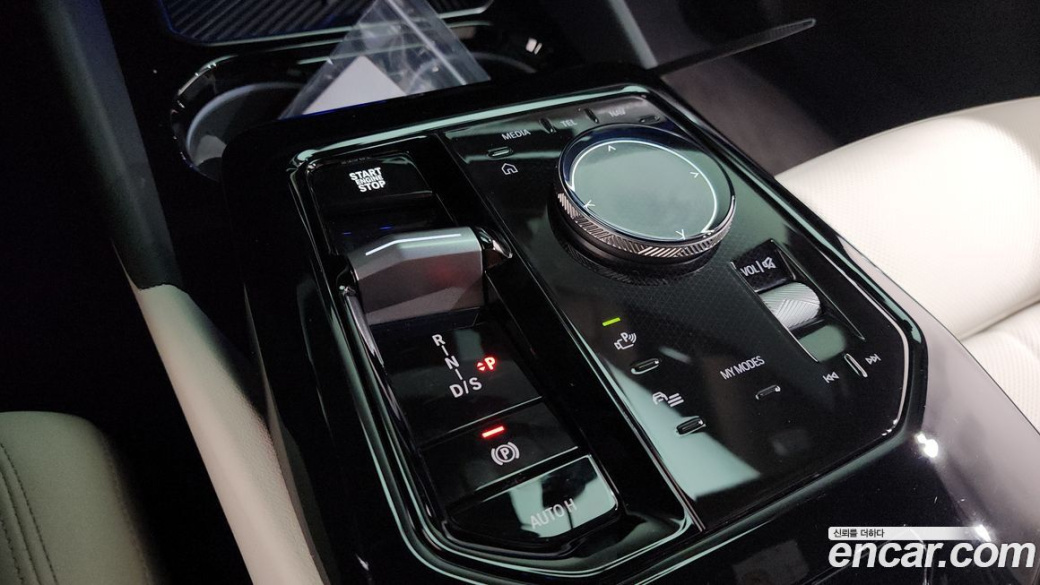 BMW 5-Series 520i M Sport, 2024
