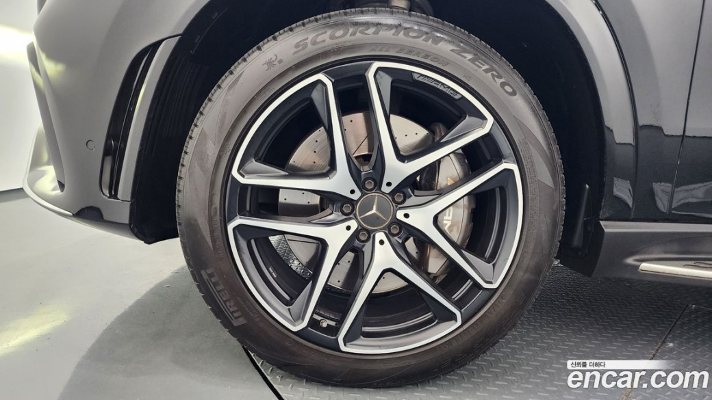 Mercedes-Benz GLE-Class AMG GLE53 4MATIC+ Coupe, 2023
