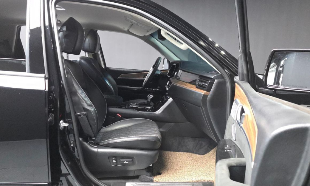 Kia Mohave Diesel 3.0 4WD 6-Seater, 2021