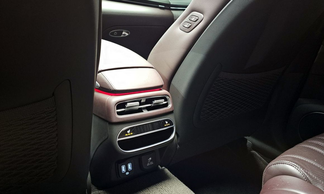 Genesis GV70 2.5T Gasoline AWD, 2021