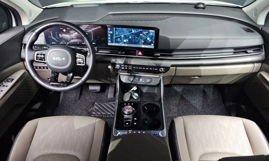 Kia Carnival 9-Seater Noblesse, 2024