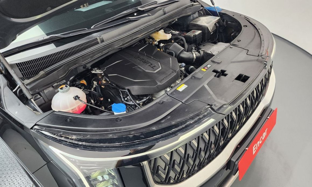 Kia Carnival 9-Seater Noblesse, 2025