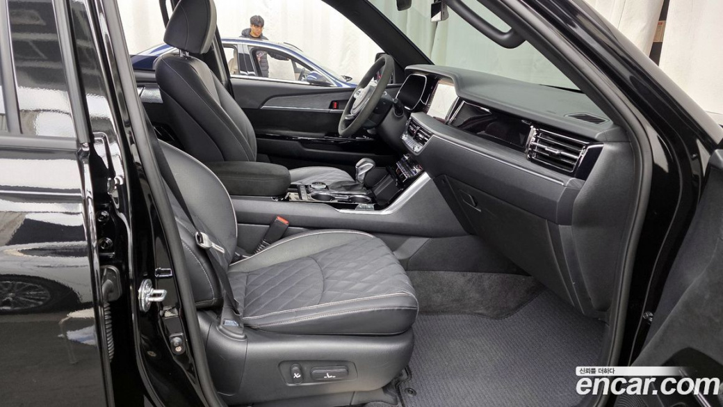 Kia Mohave Diesel 3.0 4WD 6-Seater, 2023