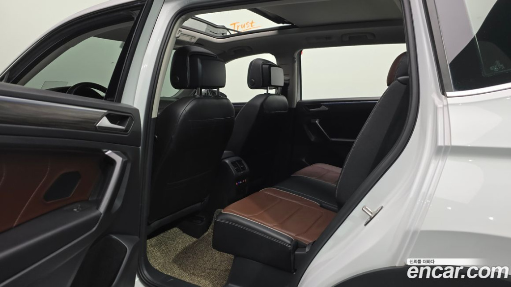 Volkswagen Tiguan 2.0 TSI Prestige, 2023
