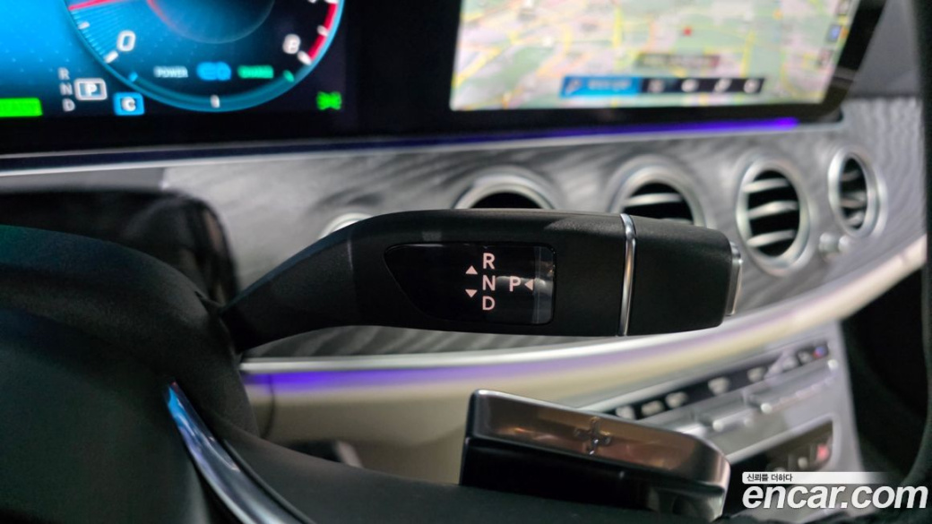 Mercedes-Benz E-Class E350 4MATIC Avantgarde, 2022