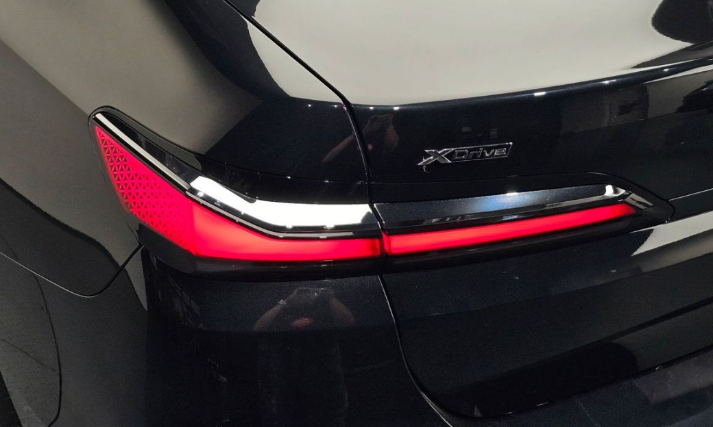 BMW 7-Series 740d xDrive M Sport, 2025