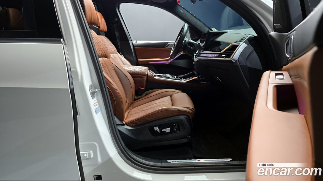 BMW X7 xDrive 40i M Sport 6STR, 2024