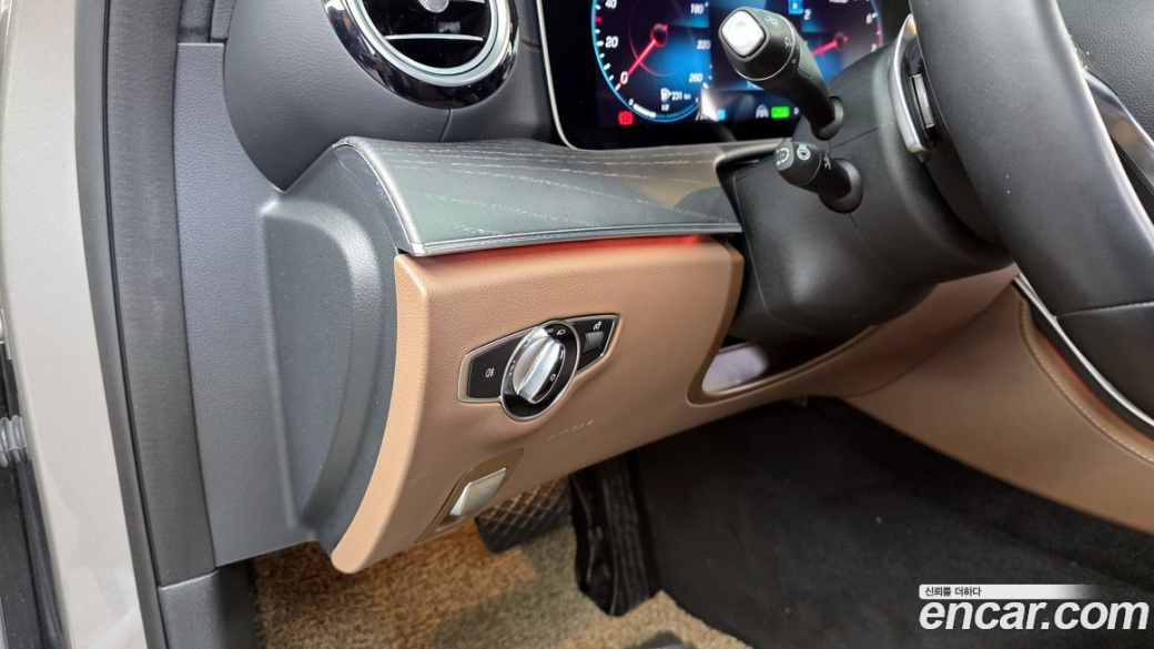 Mercedes-Benz E-Class E350 4MATIC Avantgarde, 2022