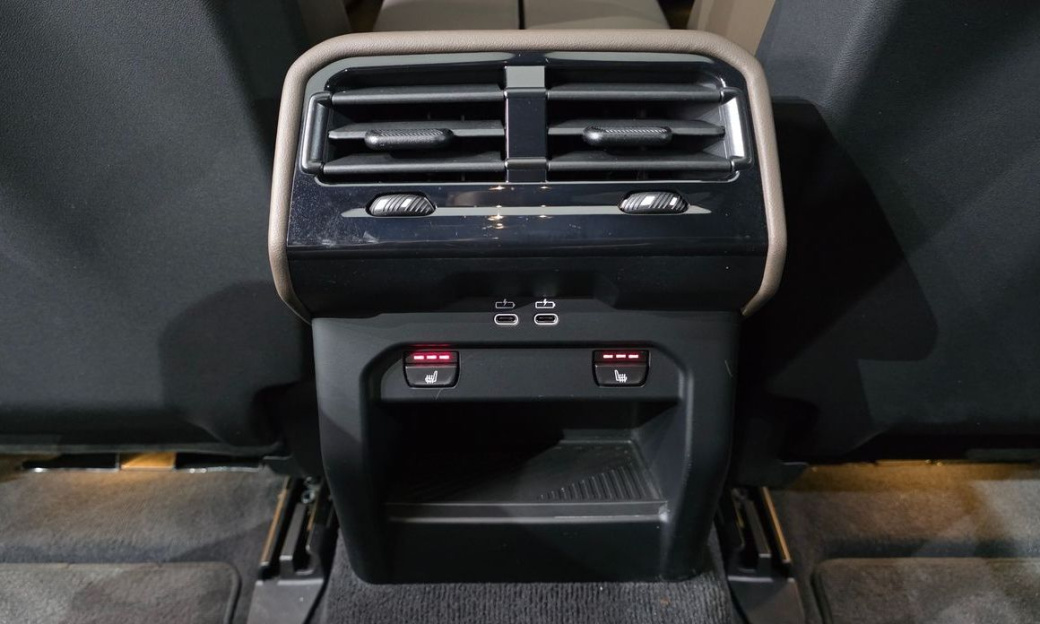 BMW 5-Series 520i Special Edition, 2024