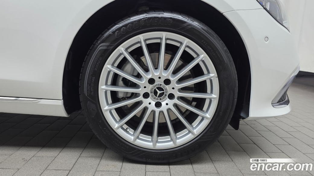 Mercedes-Benz E-Class E250 Exclusive, 2022