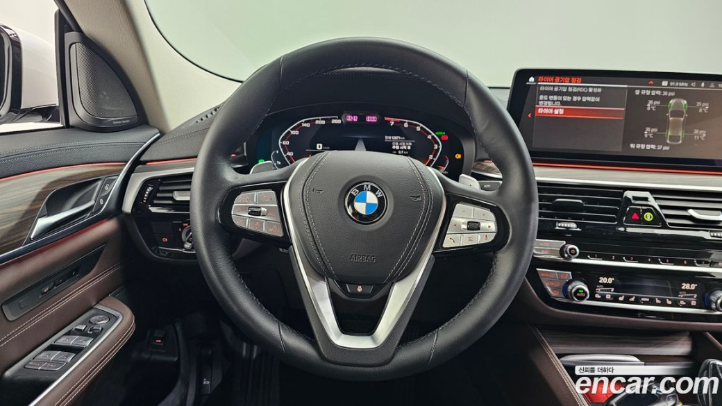 BMW Gran Turismo 630i xDrive Luxury, 2023