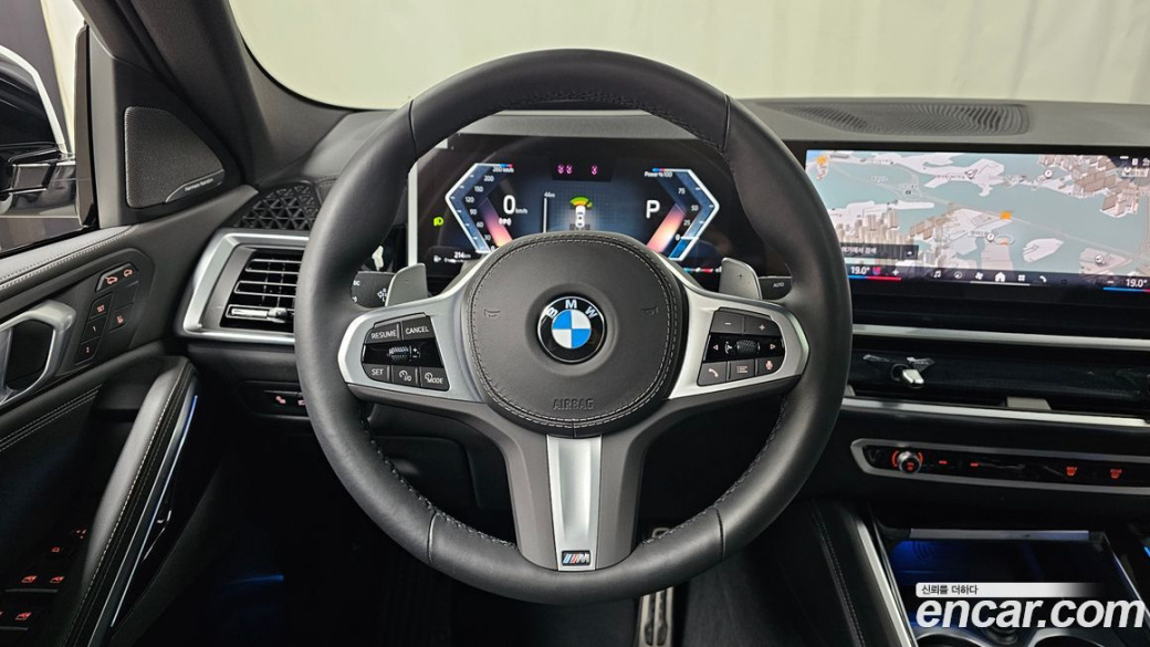 BMW X6 xDrive40i M Sport, 2025