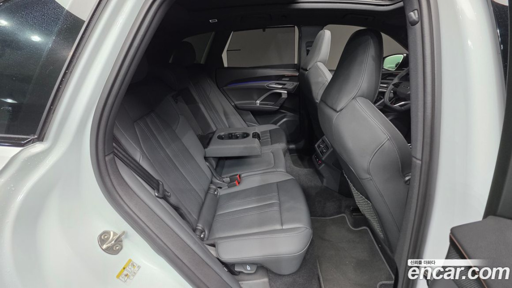 Audi Q5 40 TDI Quattro S Line Black Edition, 2025