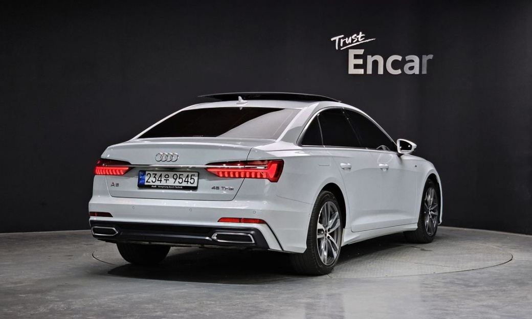 Audi A6 45 TFSI Premium, 2023