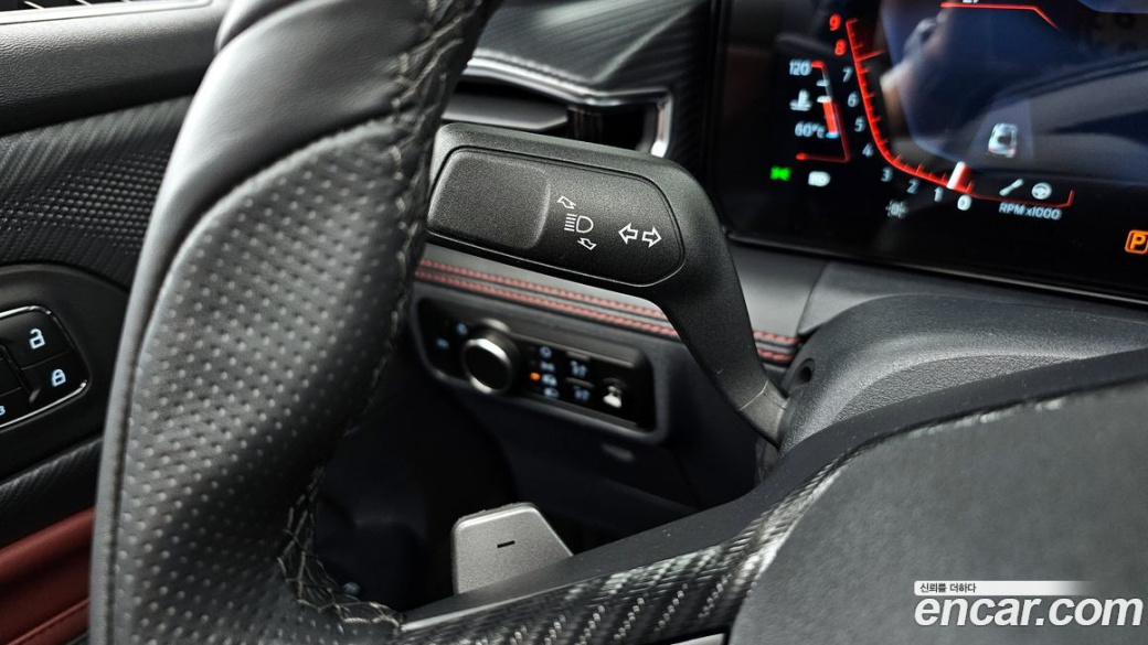 Ford Mustang 5.0 GT Premium Convertible, 2024