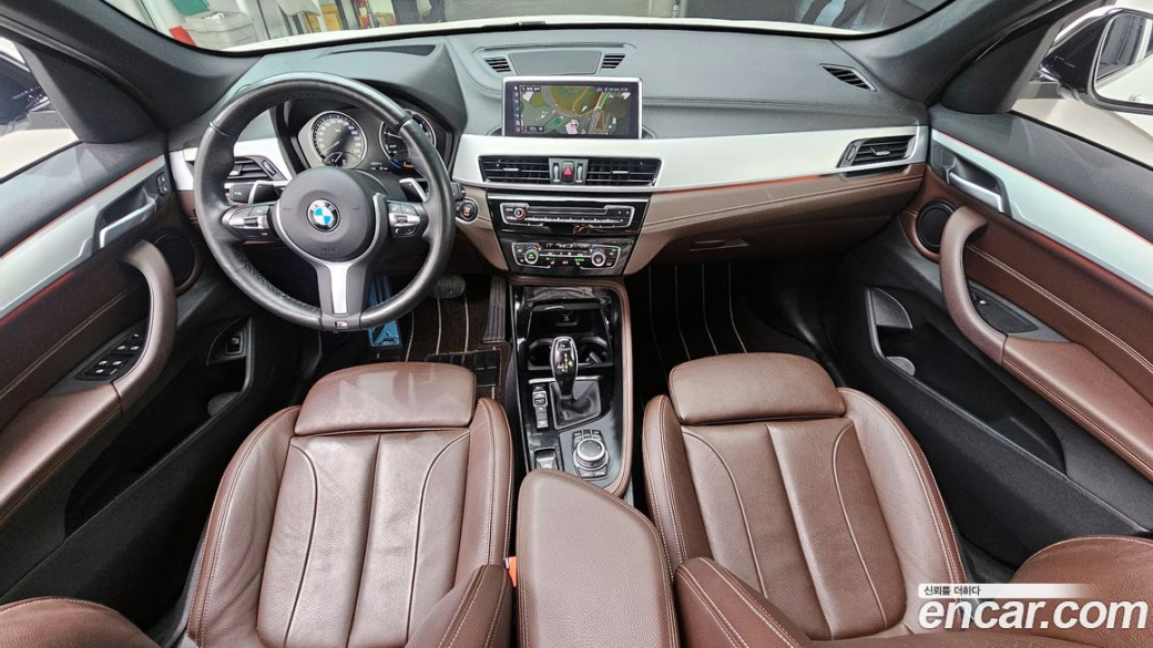 BMW X1 xDrive 20i M Sport, 2022