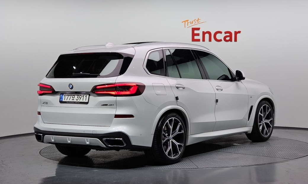 BMW X5 xDrive 40i M Sport, 2022