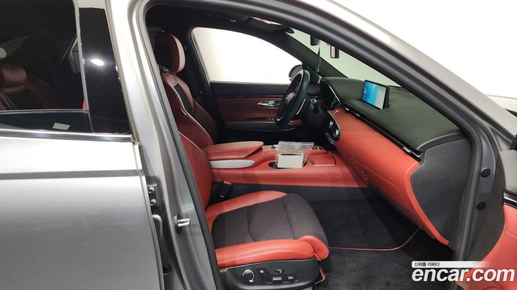 Genesis GV70 2.5T Gasoline AWD, 2024