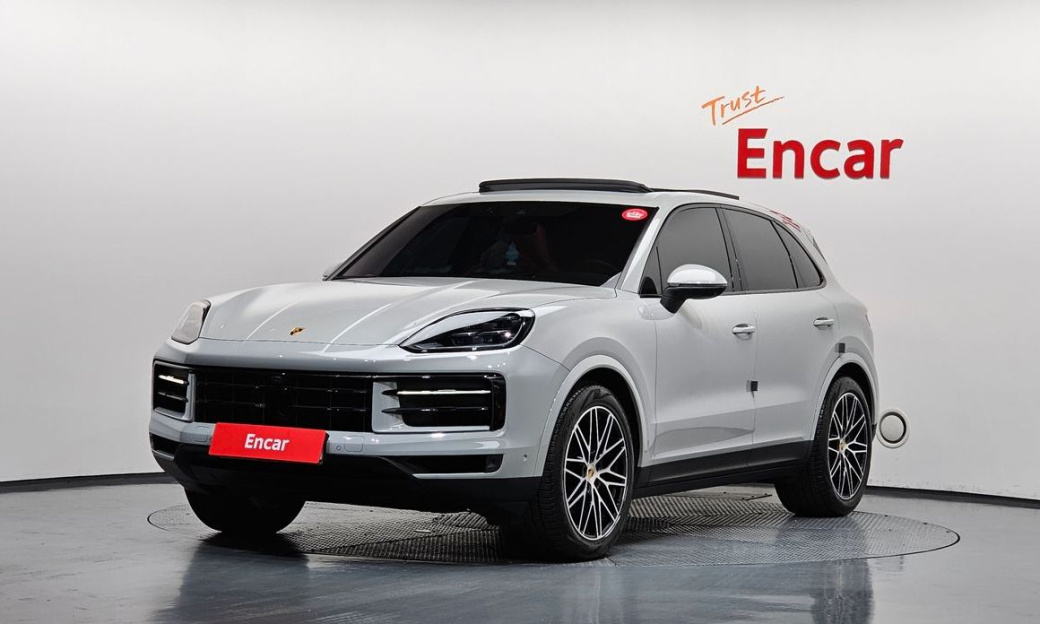 Porsche Cayenne 3.0, 2024