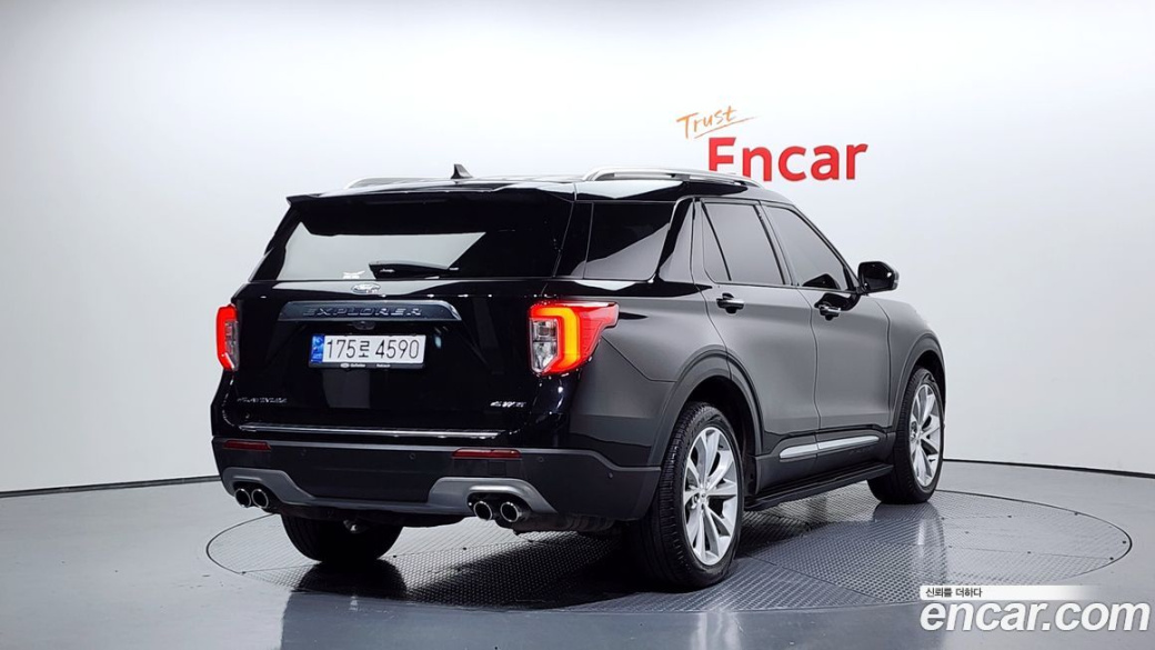 Ford Explorer 3.0 Platinum 4WD, 2022