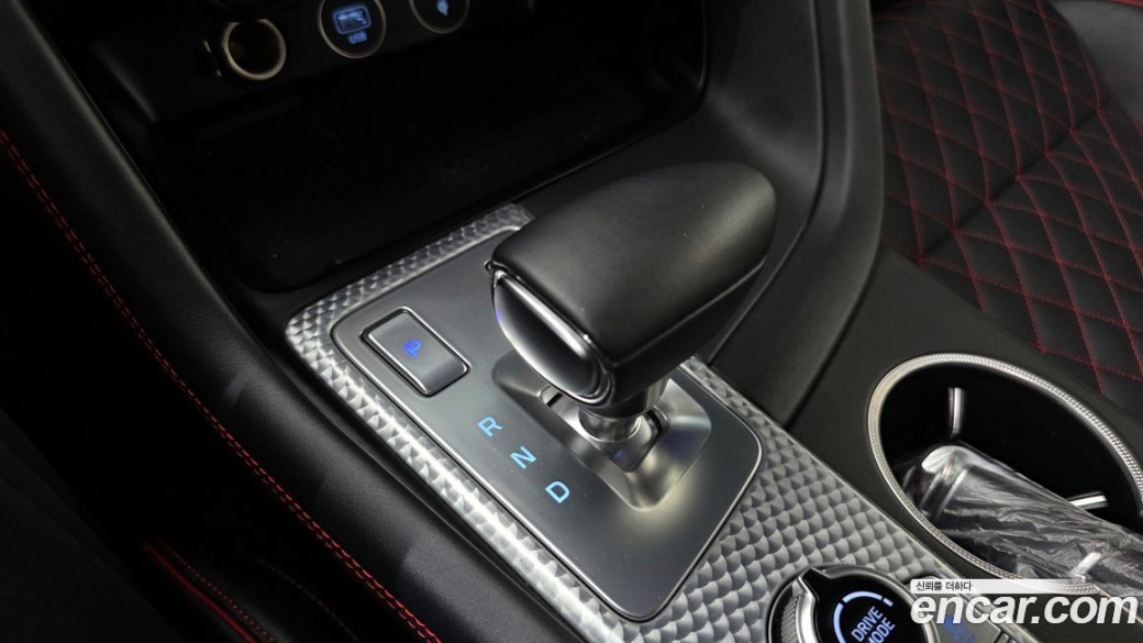 Genesis G70 Gasoline 2.0T 2WD, 2023