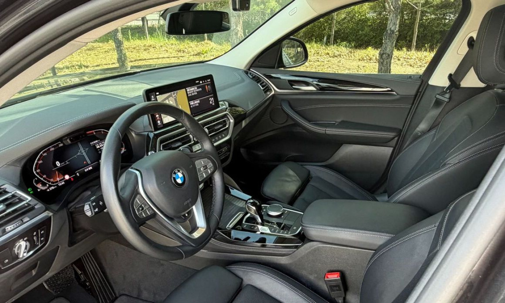 BMW X4 xDrive20i xLine, 2022