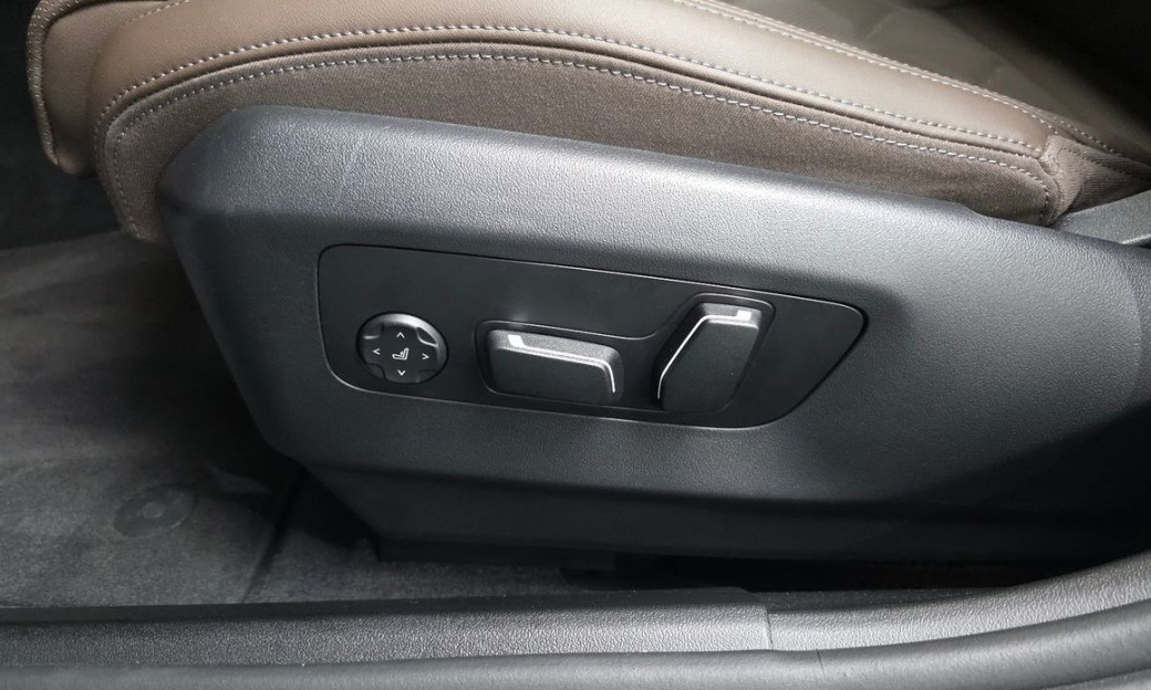 BMW 5-Series 520i M Sport, 2024