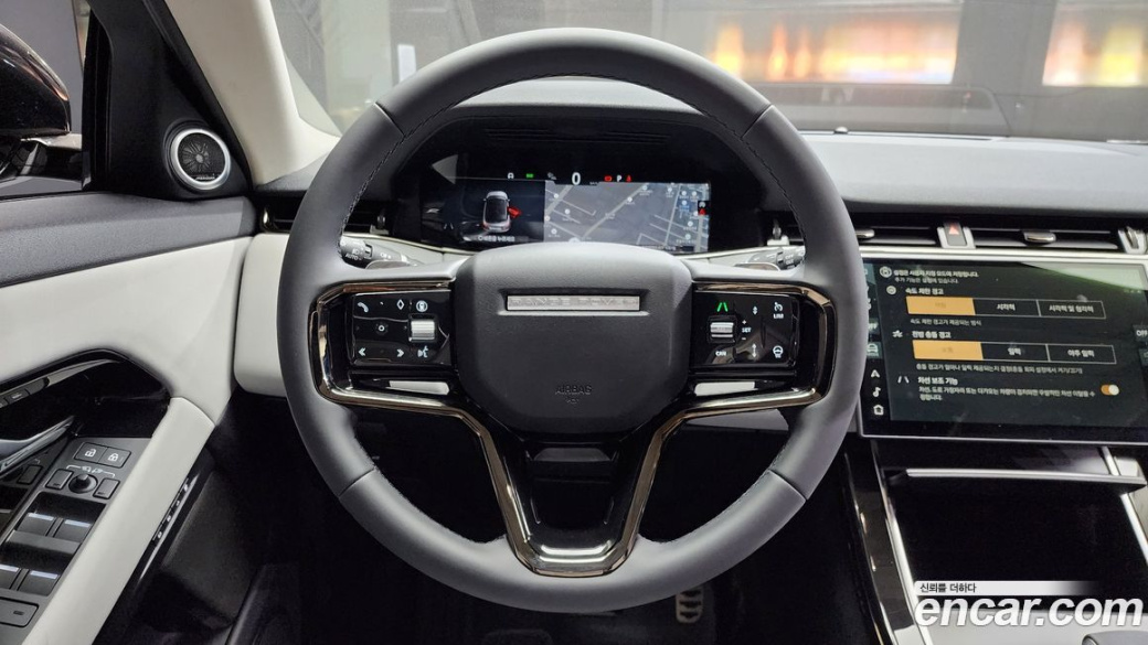 Land Rover Range Rover Evoque P250 Dynamic SE, 2024