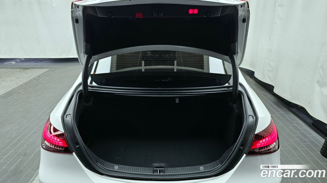 Mercedes-Benz E-Class E250 Exclusive, 2022