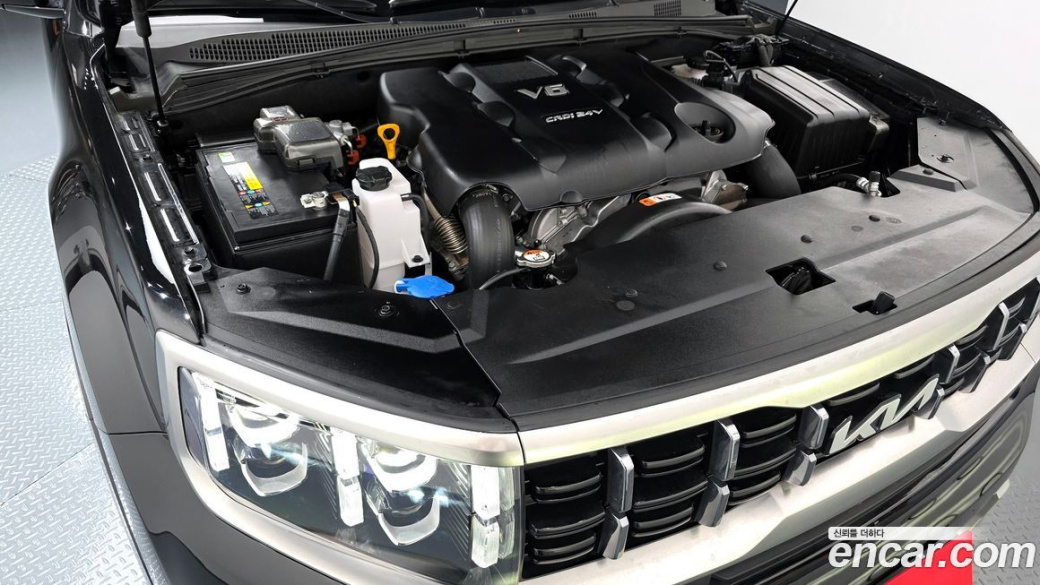 Kia Mohave Diesel 3.0 4WD 6-Seater, 2024