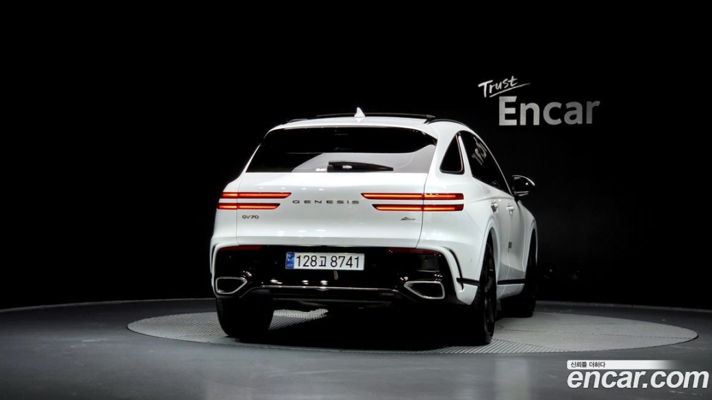 Genesis GV70 2.5T Gasoline AWD, 2025