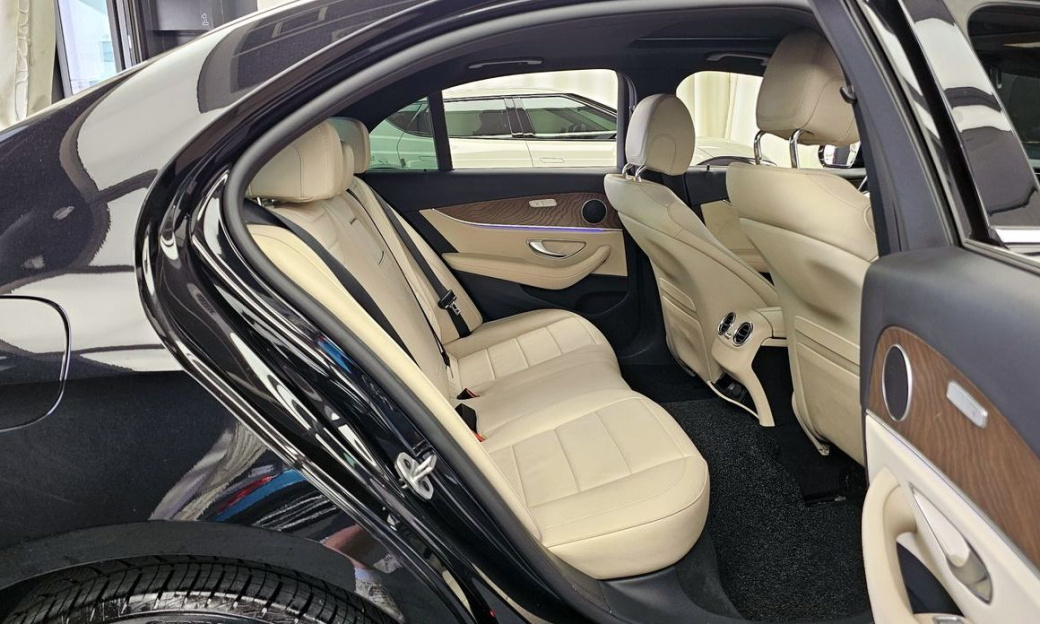 Mercedes-Benz E-Class E250 Exclusive, 2022