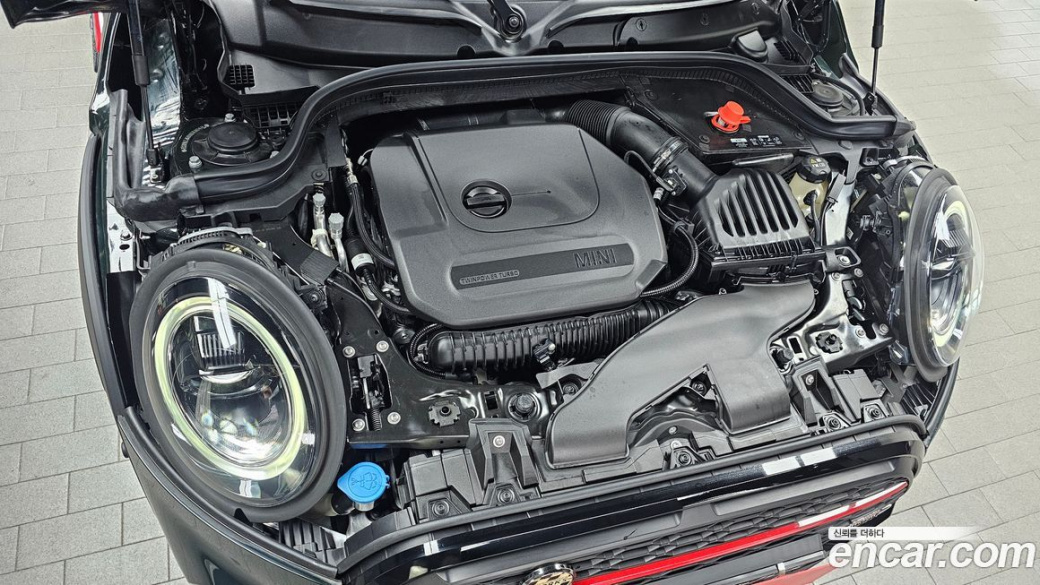 Mini Cooper JCW, 2023