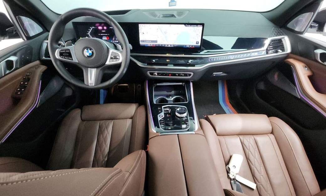 BMW X5 xDrive 40i M Sport, 2025