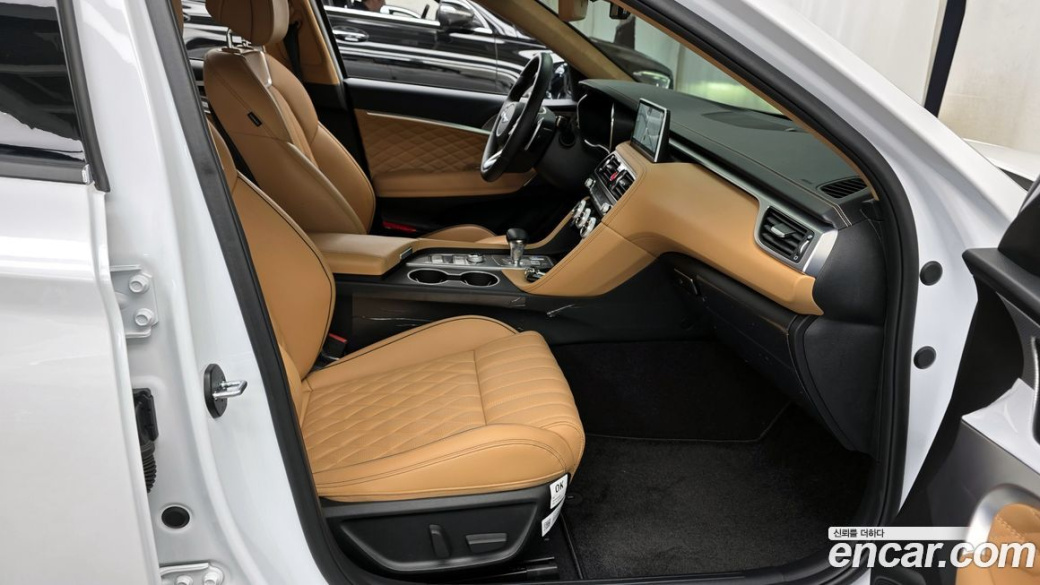 Genesis G70 Gasoline 2.0T 2WD, 2023