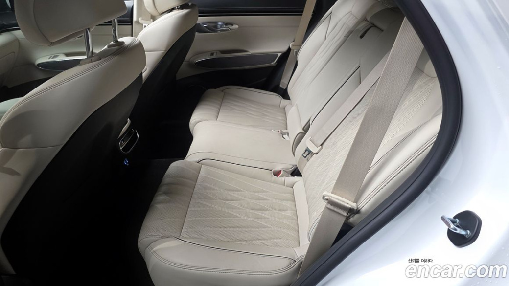 Genesis GV70 2.5T Gasoline 2WD, 2024