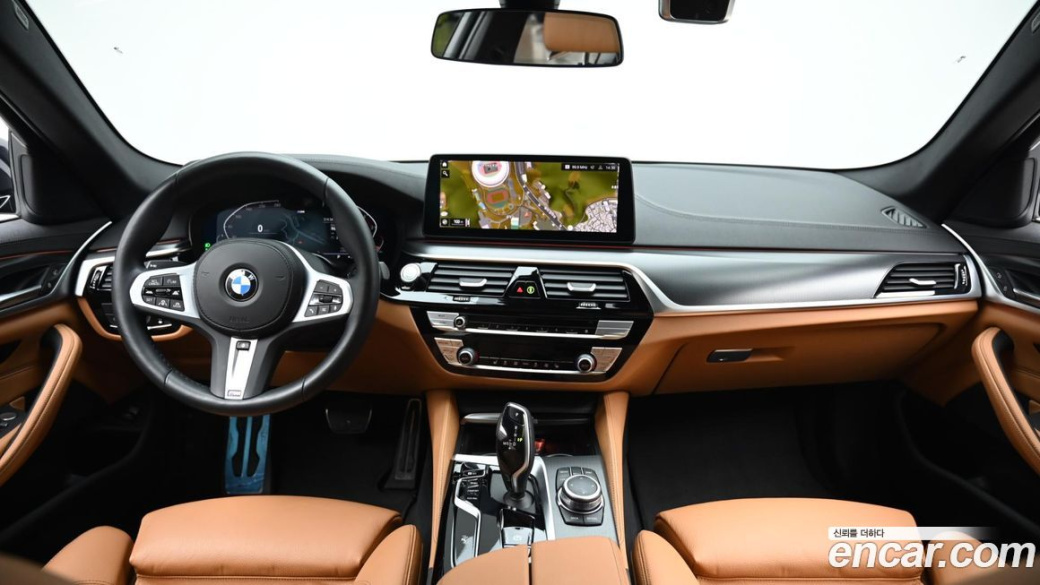 BMW 5-Series 520i M Sport, 2022