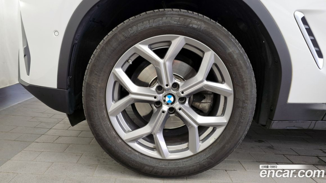BMW X4 xDrive20i xLine, 2022
