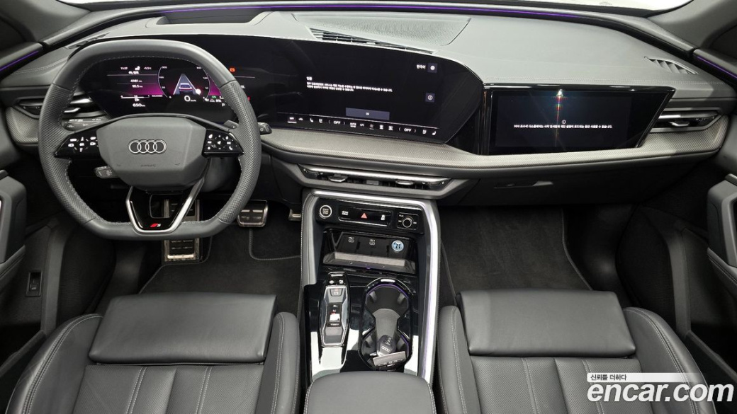 Audi Q5 40 TDI Quattro S Line Black Edition, 2025