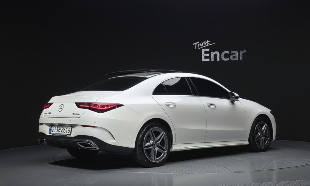 Mercedes-Benz CLA-Class CLA250 4MATIC, 2025